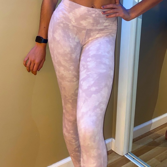Pink marble leggings - Picture 2 of 2